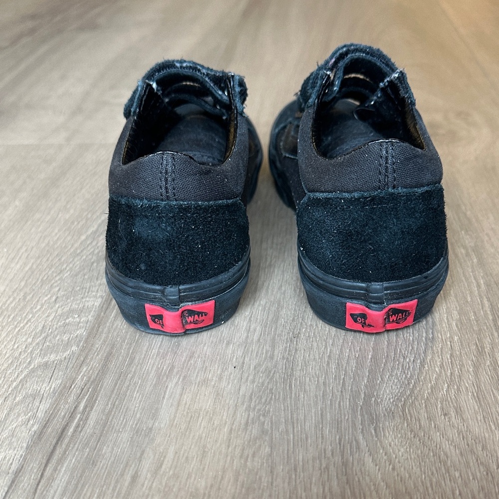 Vans Kids Black Velcro Sneakers - Picture 5 of 7